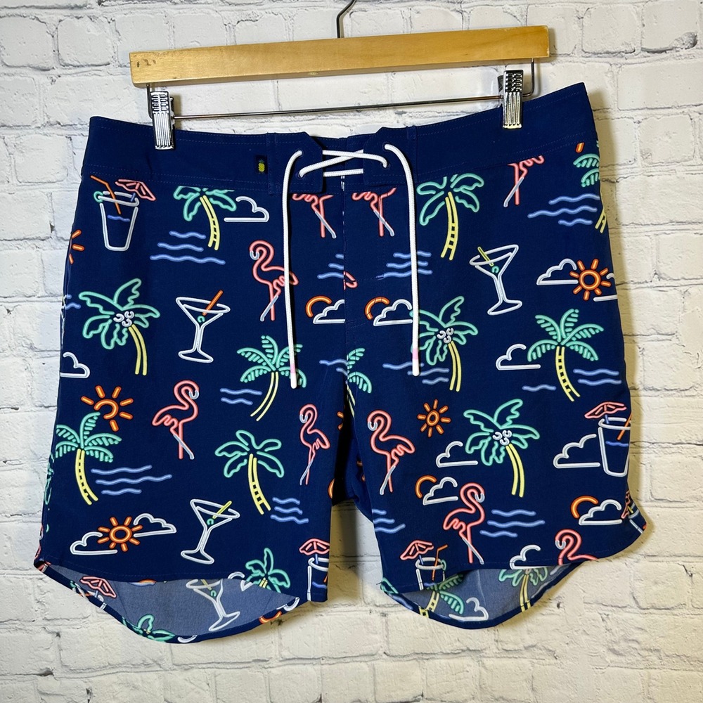 Chubbies Only Weekend Board Shorts Mens 35 Navy Neon Flamingo Palm Tree Swim
